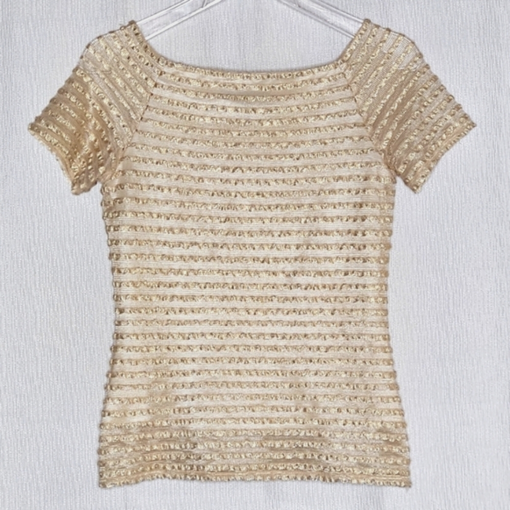 Frank Lyman Design Gold Metallic Short Sleeve Knit Top